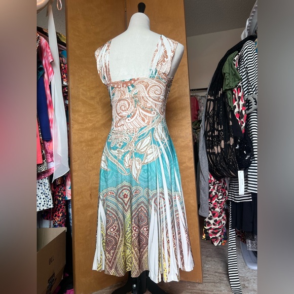 Turquoise Paisley Maxi Dress with White Accents - Picture 2 of 2